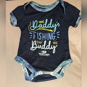 Daddy's fishing buddy boys 6 to 9m Mossy oak dark blue onesie,can be unisex
